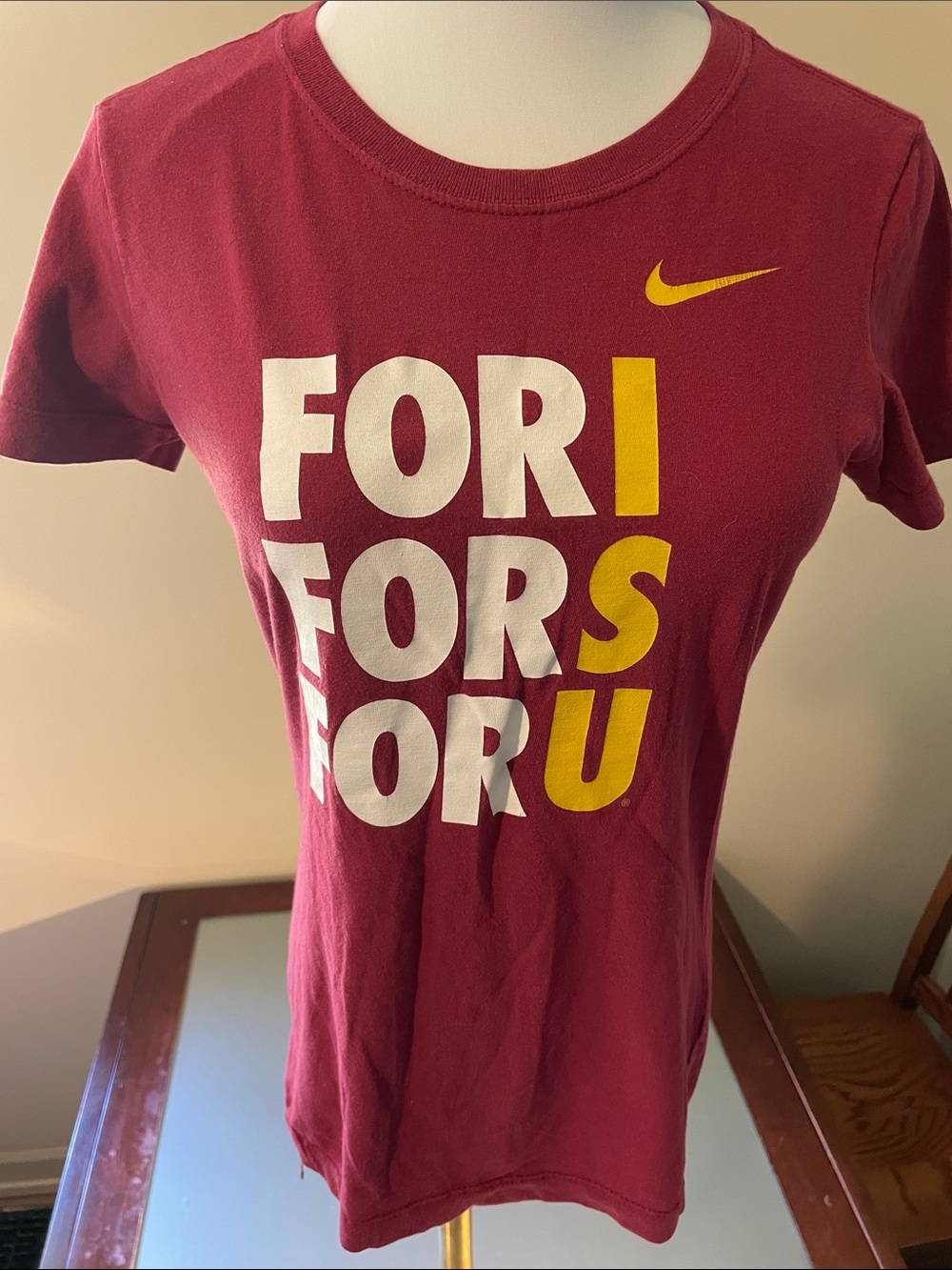 Nike For ISU Slim fit Tee shit | S